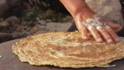 نان  سنتی تاپو(قشقایی ها)