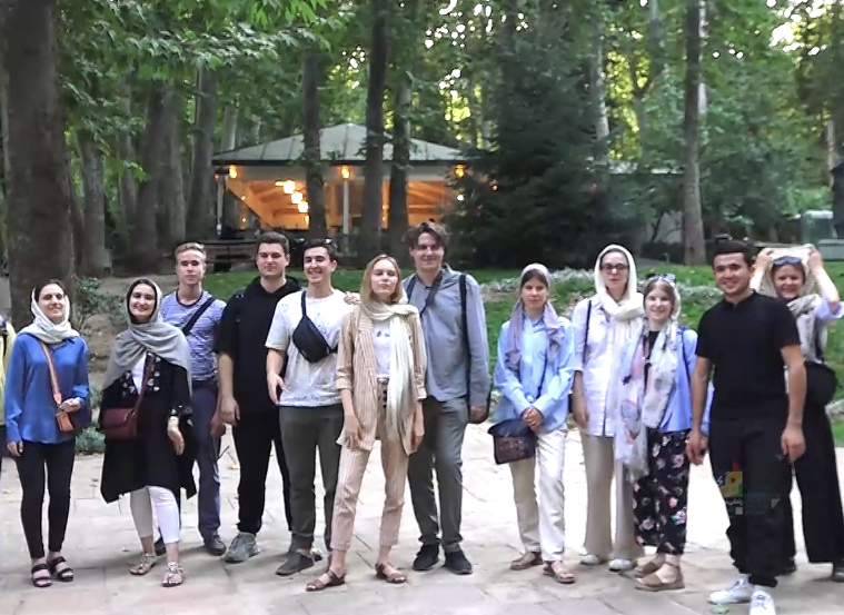 بازدید فارسی آموزان